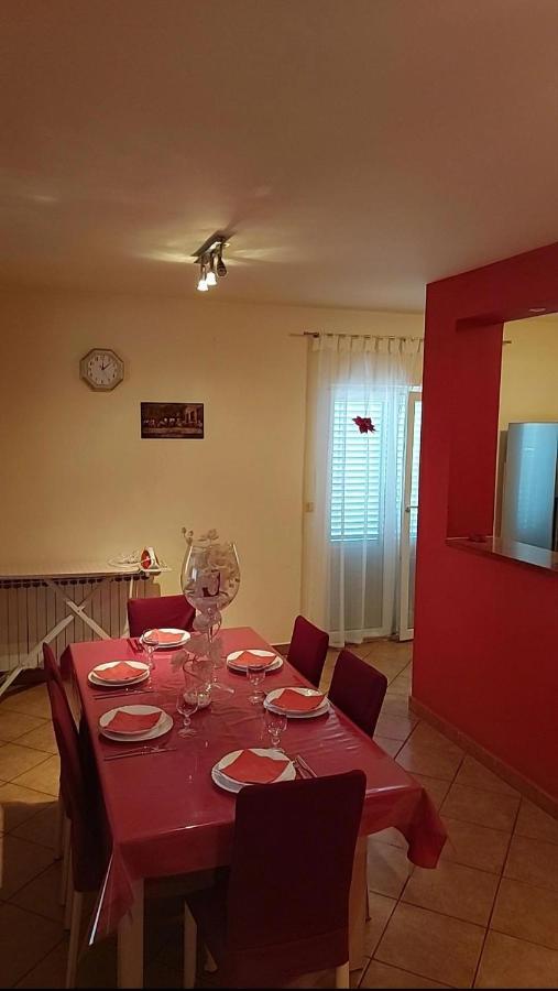 Apartmani Katarina Mundanije Eksteriør billede