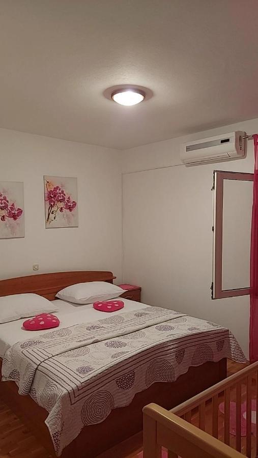 Apartmani Katarina Mundanije Eksteriør billede